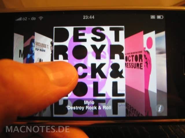 iPhone 2G - Cover Flow