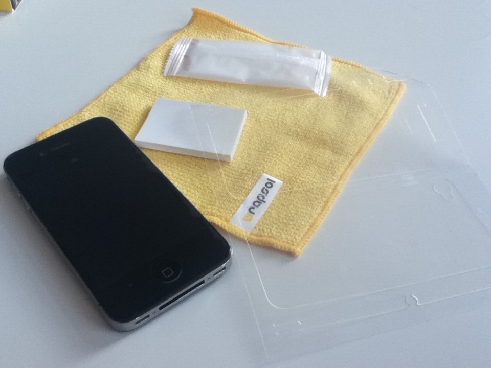 Wrapsol-Folien zur Anbringung auf iPhone 4