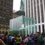 Countdown vor dem Apple Store