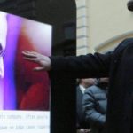 iPhone als Denkmal: Interaktiver Gedenkstein für Steve Jobs in Sankt Petersburg aufgestellt