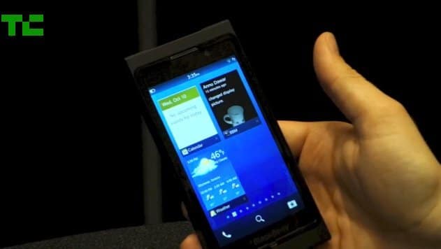 BlackBerry 10 im Einsatz, Bild: TechCrunch BlackBerry 10 im Einsatz, Bild: TechCrunch